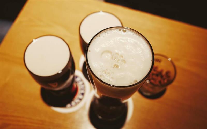Cerveja Pode nos Proteger do Mal de Alzheimer?